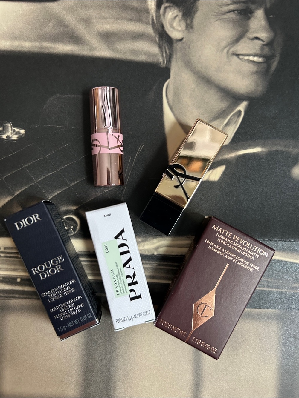 5 mini lipstick & lip balm bundle.